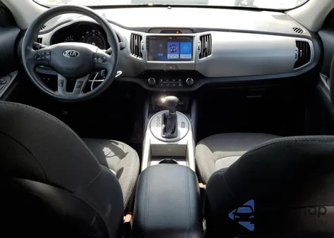 2016 Kia Sportage Lx z USA, uszkodzony, nr VIN KNDPBCAC1G7802917